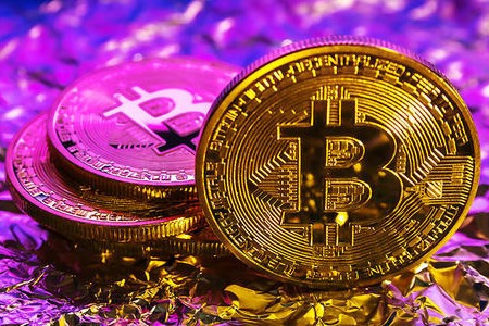 伊朗央行禁止買賣外國開采的加密數(shù)字貨幣