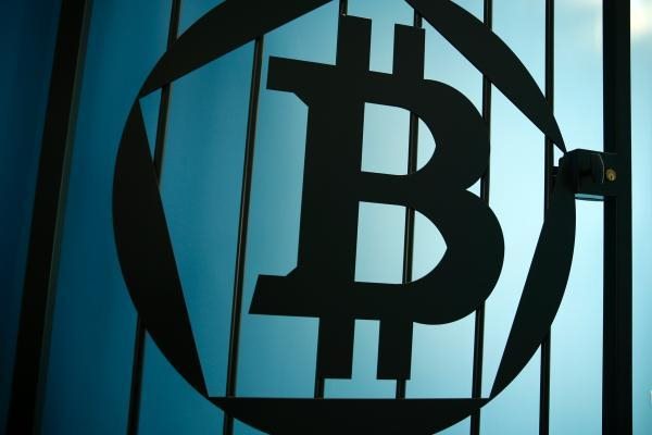 國內比較靠譜的炒幣正規交易平臺app是哪家？
