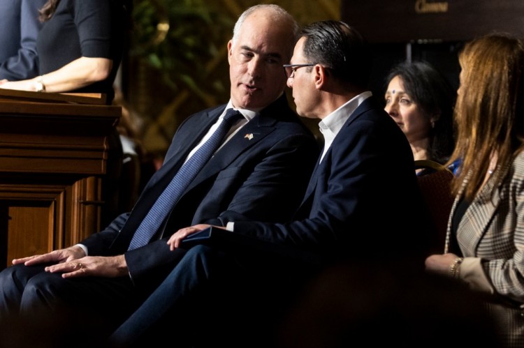 [伯特]鋼鐵之友Bob Casey