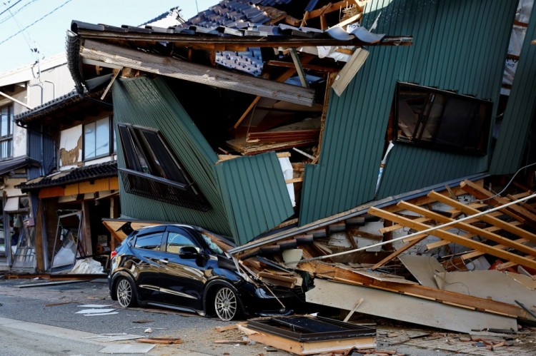 [斯科特]日本7.6級地震造成至少12人死亡——建筑物倒塌、冰凍停電