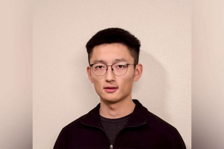 [卡爾]谷歌工程師在晚餐時安靜地茫然地盯著，然后據(jù)稱將妻子打死：重新