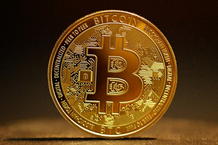 比特幣最近價格飆升至71000美元以上將加密貨幣推向了新的高度它甚至鞏固了其作為全球金融領(lǐng)